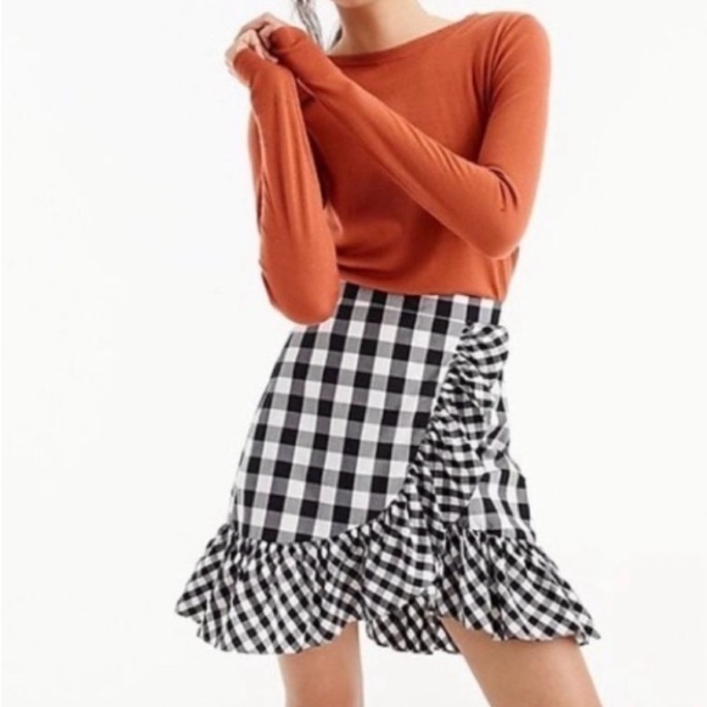 J.Crew black and white checkered flirty ruffle skirt size 10 Tall EUC